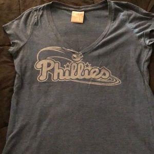 PINK Phillies tee